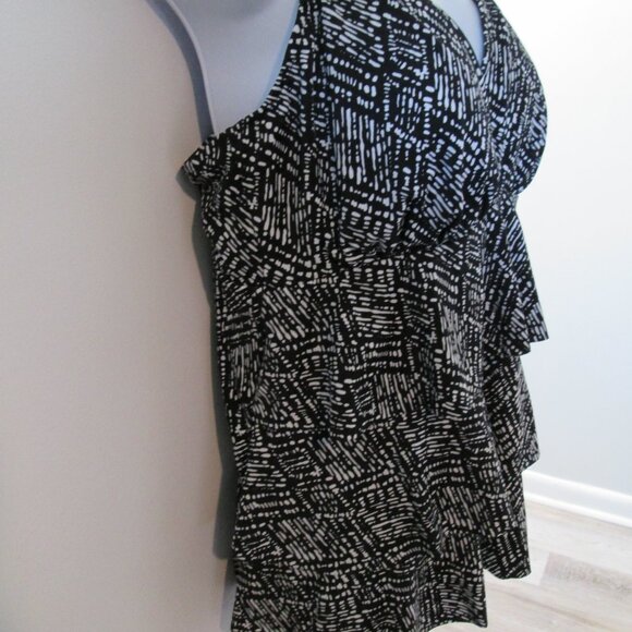 Swim Solutions Abstract Diamonds Triple Tier Tankini Swim Top NWT Sz 12 - Picture 7 of 10